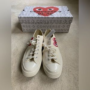 Beige Comme des garçons play converse Chuck Taylor